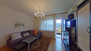 Cliquez pour charger la visite virtuelle